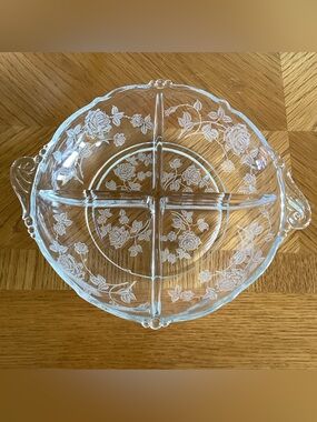Vintage Heisey Rose Clear Crystal 9" Round 4 Part Relish Dish with Handles